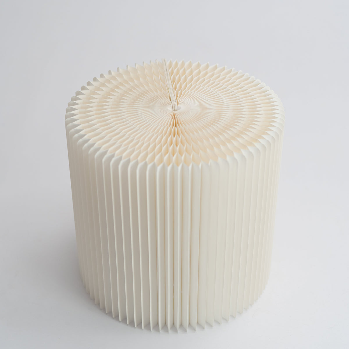 Foldable Circular Paper Table - White